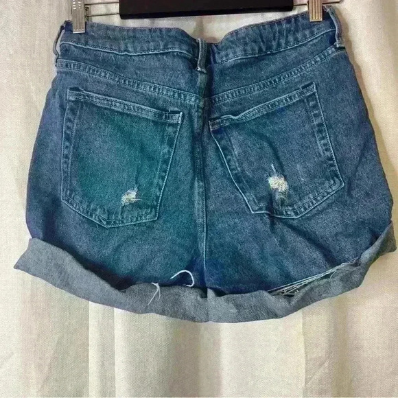 FREE ASSEMBLY WOMENs ROLLED CUFF JEAN SHORT SIZE 10 - Picture 3 of 4
